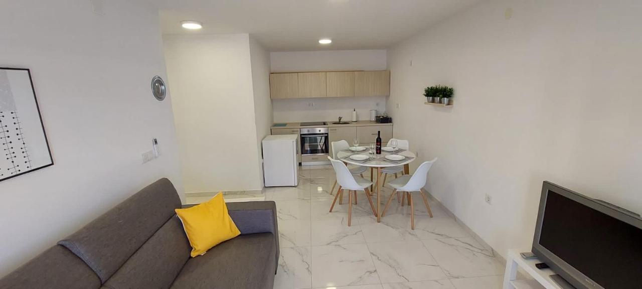 Apartment Bella 诺瓦利娅 外观 照片